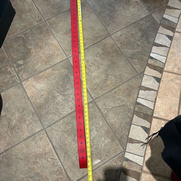 Men’s MCM monogram, red leather reversible belt size 50 can be made smaller - Picture 7 of 8